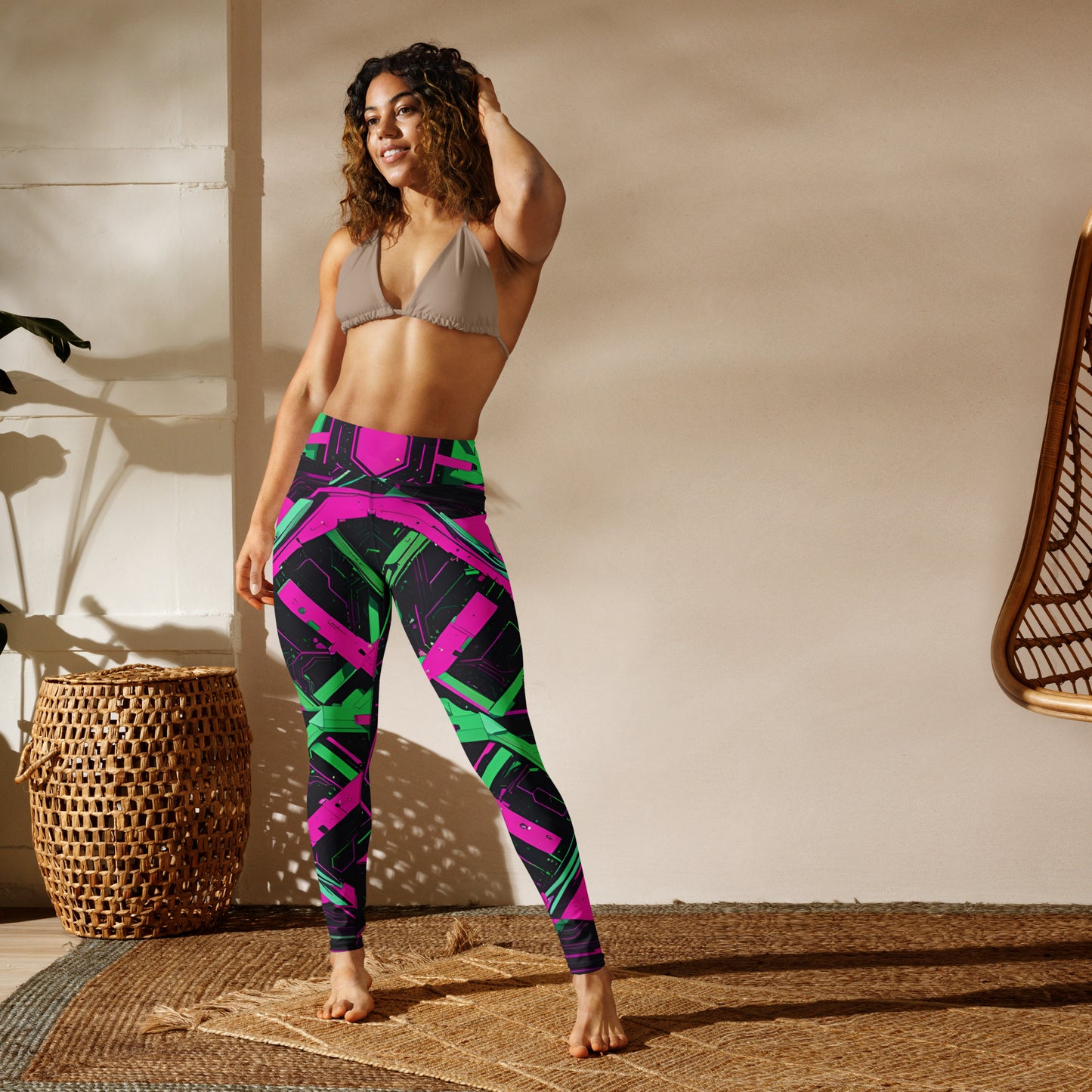 Yoga Leggings: Xenochromatic Hyperbole